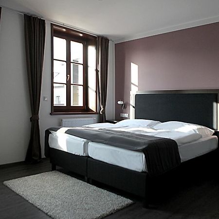 Hotel Koruna Chlumec nad Cidlinou Exteriör bild